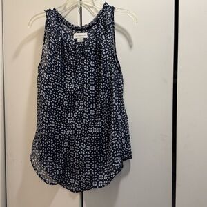 Liz Claiborne Navy and White Patterned Blouse